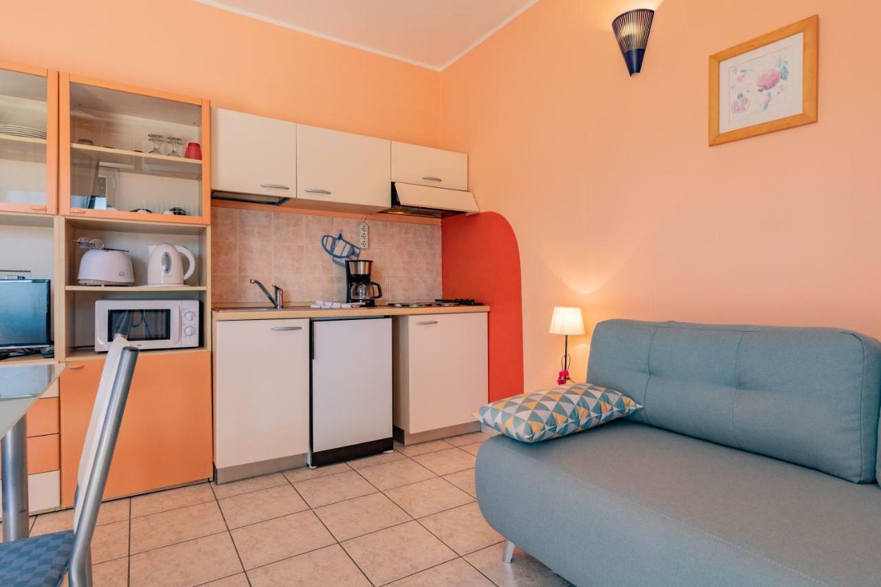 Casa E Vela Aparthotel 3*